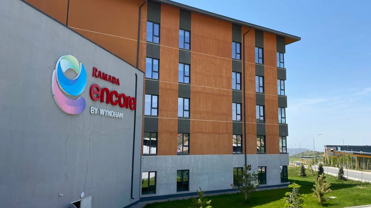 Ramada Encore by Wyndham Mehmonxonasi